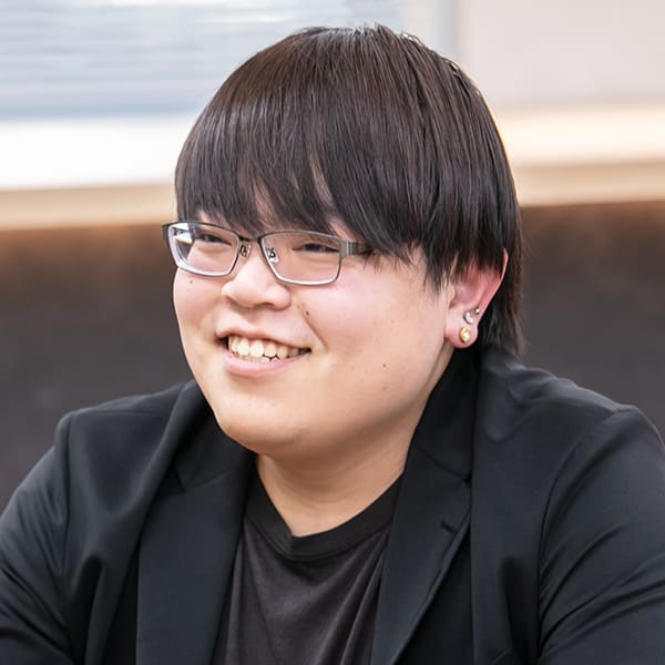 岡田 エレウルーク 龍之介